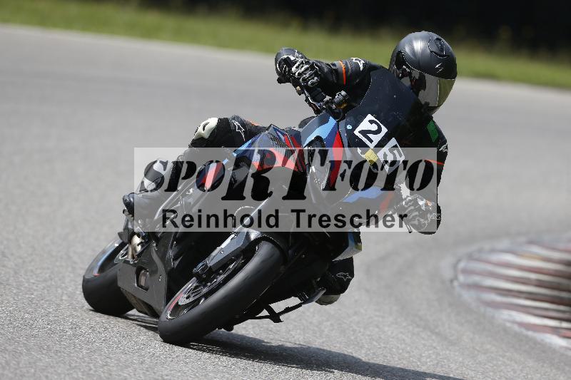 /24 08.06.2025 TZ Motorsport ADR/Gruppe gruen/25